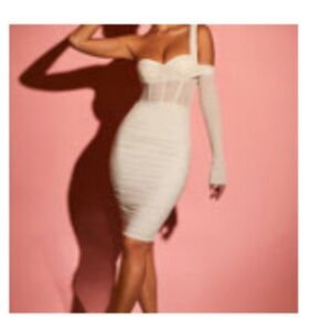 brand new with tags - oh polly corset midi dress in white - size 4